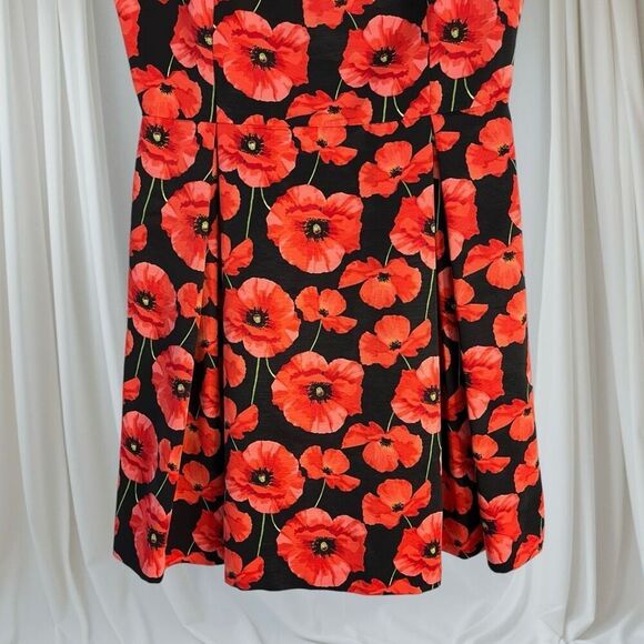 Tommy Hilfiger Women’s 14 Sleeveless Black/Red Floral Proint Dress - Picture 3 of 8